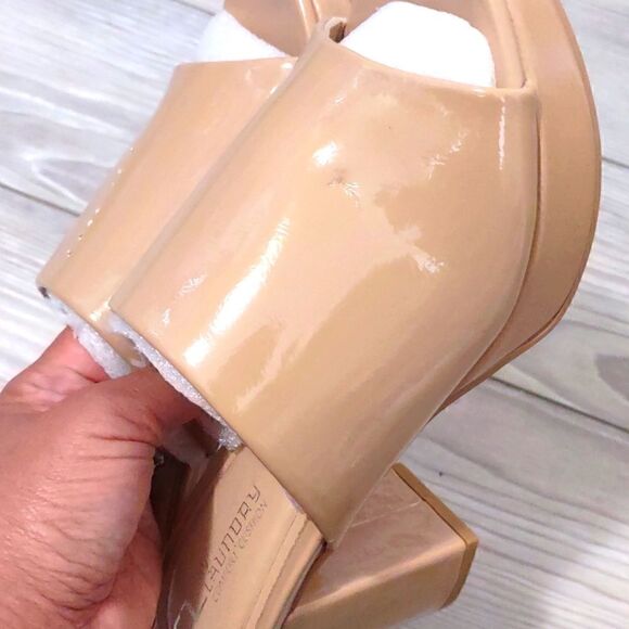 (2-2797)โ ๐ฅ3/$20๐ฅ Chinese Laundry Women's Get on Cloud Sandals Sz 6 - Picture 6 of 9